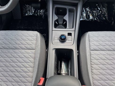 Used 2025 Volkswagen Tiguan S image 20