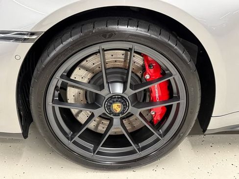 Certified 2026 Porsche 911 GTS image 12