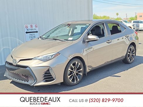 Used 2017 Toyota Corolla SE w/ Carpet Mat Package (TMS) FWD image 3