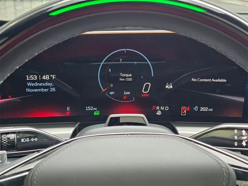 New 2026 Cadillac Lyriq V image 25