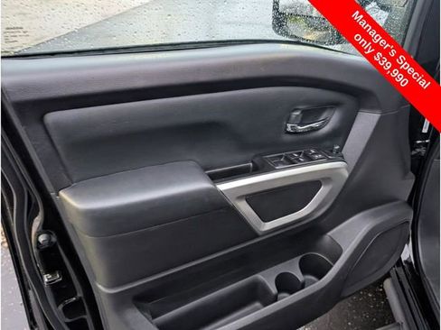 Certified 2024 Nissan Titan SV w/ SV Convenience Package image 17