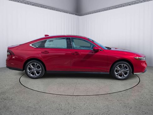 Certified 2023 Honda Accord EX image 2