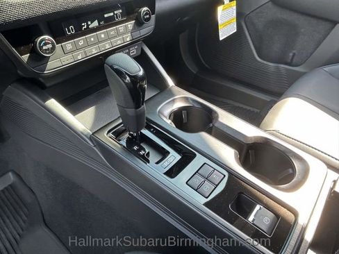 New 2026 Subaru Outback Premium w/ Premium/Limited Package AWD/4WD image 16