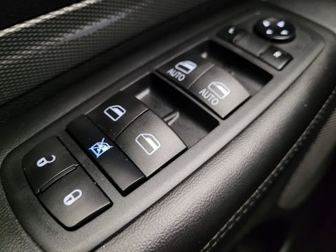 Used 2019 Dodge Durango GT w/ Blacktop Package RWD image 27
