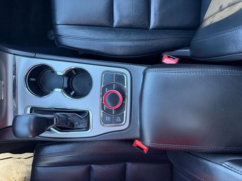 Used 2021 Jeep Grand Cherokee Limited image 33