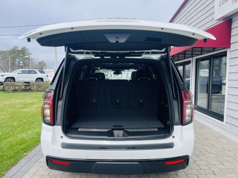 Used 2024 Chevrolet Tahoe Z71 w/ Luxury Package image 8