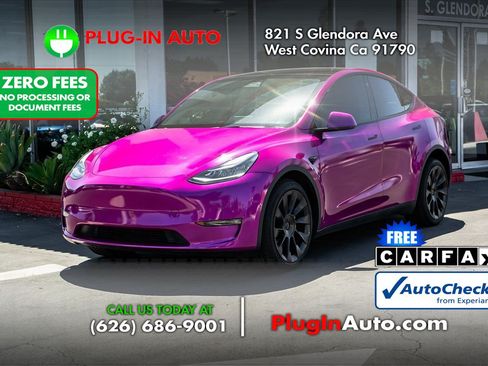 Used 2022 Tesla Model Y Long Range AWD/4WD image 1