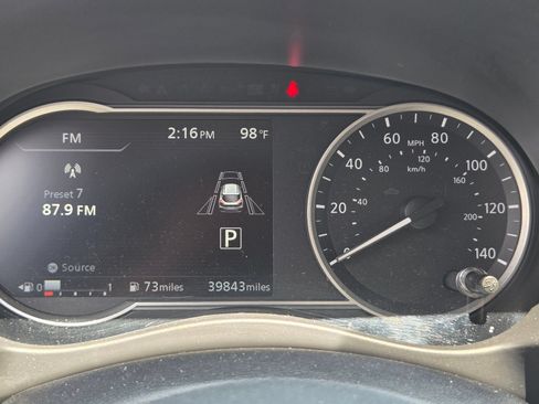 Used 2020 Nissan Kicks SR FWD image 31