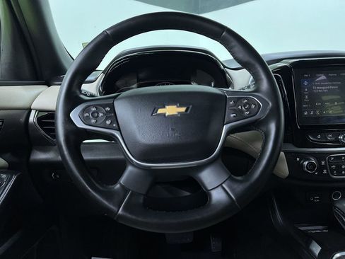 Used 2023 Chevrolet Traverse Premier w/ LPO, 'HIT The Road' Package FWD image 20