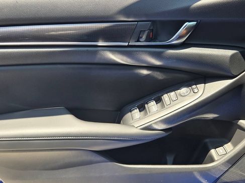 Used 2021 Honda Accord Sport image 30