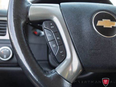 Used 2014 Chevrolet Suburban LTZ AWD/4WD image 30