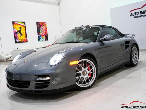Used 2010 Porsche 911 Turbo image 36