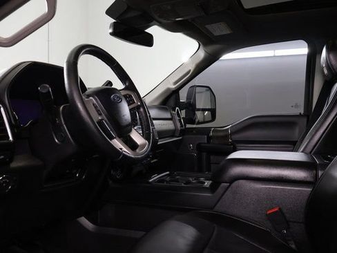 Used 2021 Ford F250 Lariat w/ Lariat Ultimate Package AWD/4WD image 12