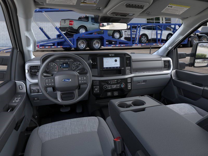 New 2026 Ford F250 XLT w/ FX4 Off-Road Package AWD/4WD image 9