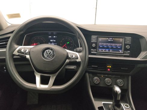 Used 2021 Volkswagen Jetta S image 22