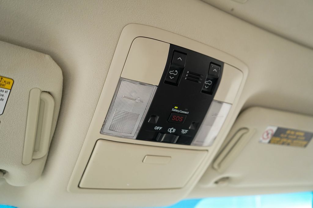Used 2019 Lexus GX 460 w/ Navigation Package AWD/4WD image 11