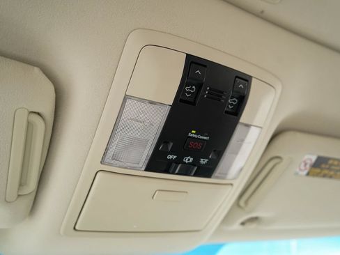 Used 2019 Lexus GX 460 w/ Navigation Package AWD/4WD image 11
