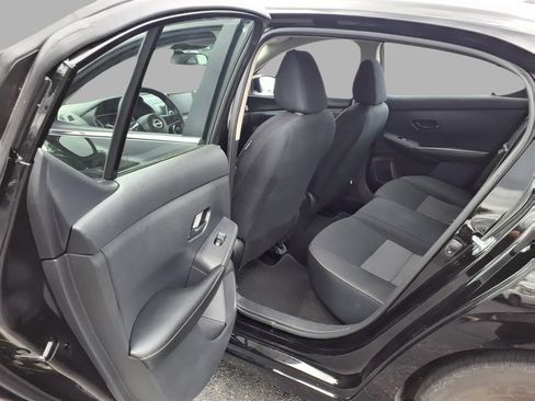 Used 2024 Nissan Sentra SV FWD image 23