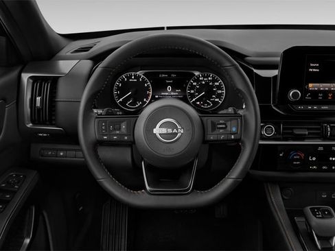 Used 2023 Nissan Pathfinder Platinum AWD/4WD image 8