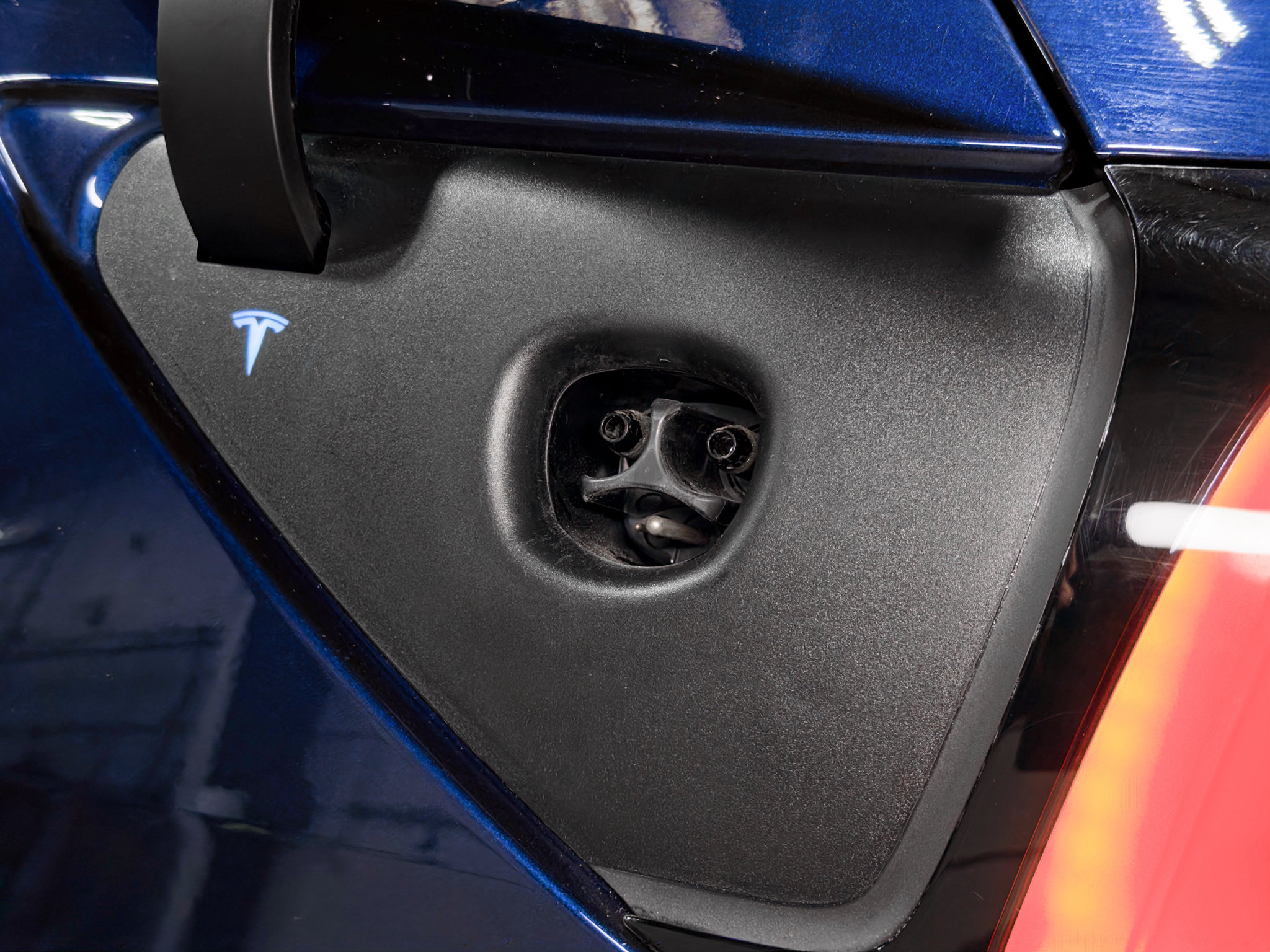 Used 2023 Tesla Model Y Long Range AWD/4WD image 5