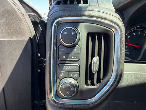 Used 2019 Chevrolet Silverado 1500 LT w/ All-Star Edition AWD/4WD image 25