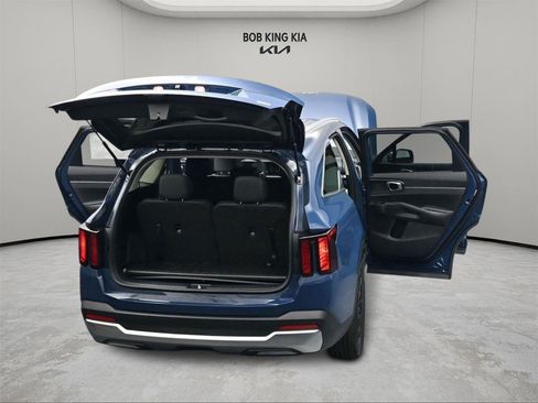 New 2026 Kia Sorento S AWD/4WD image 18