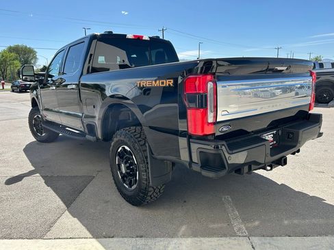 Used 2024 Ford F350 Platinum w/ Tremor Off-Road Package AWD/4WD image 3