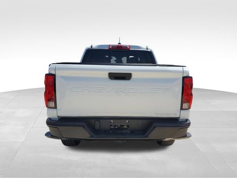 Used 2023 Chevrolet Colorado W/T w/ WT Convenience Package RWD image 6