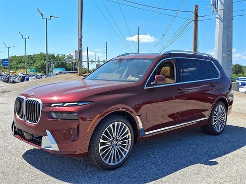 New 2026 BMW X7 xDrive40i image 2
