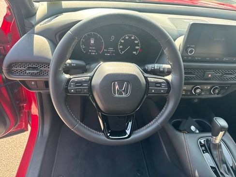 Used 2024 Honda HR-V Sport image 14