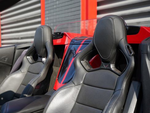 Used 2015 Chevrolet Corvette Z06 w/ 3LZ Preferred Equipment Group image 14