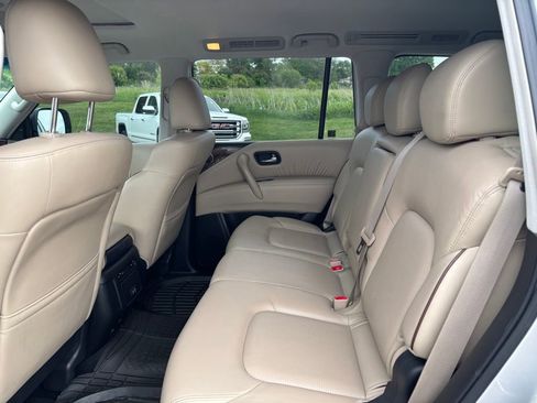 Used 2017 Nissan Armada SL w/ Technology Package AWD/4WD image 14