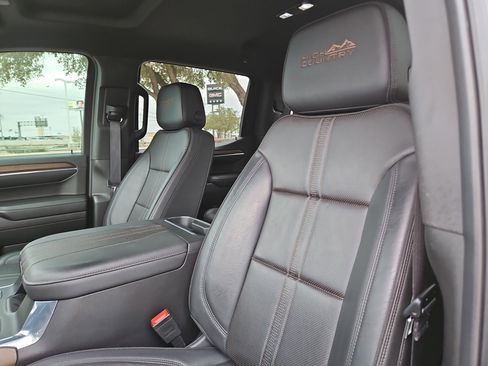 Certified 2024 Chevrolet Silverado 1500 High Country w/ Technology Package image 13