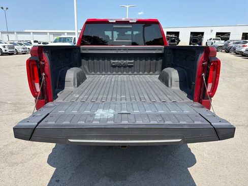 Used 2024 GMC Sierra 1500 SLT w/ SLT Premium Plus Package AWD/4WD image 29