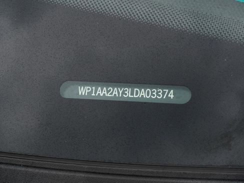 Used 2020 Porsche Cayenne AWD/4WD image 85