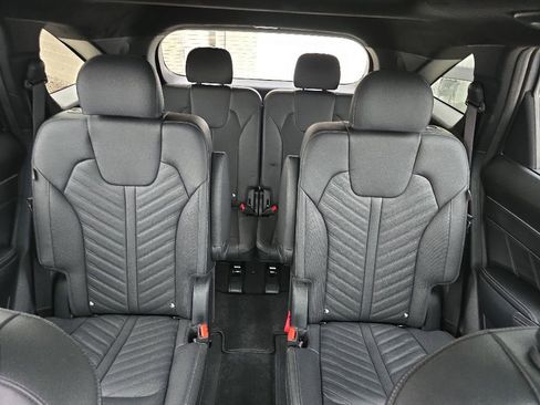 Used 2025 Kia Sorento SX Prestige AWD/4WD image 10