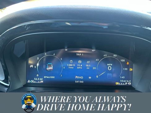 New 2025 Lincoln Corsair Reserve w/ Equipment Group 202A image 10