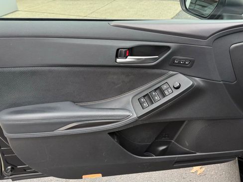 Used 2019 Toyota Avalon Touring image 26