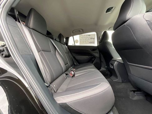 Used 2024 Subaru Crosstrek 2.0i Premium w/ Crosstrek Mirror Package AWD/4WD image 13