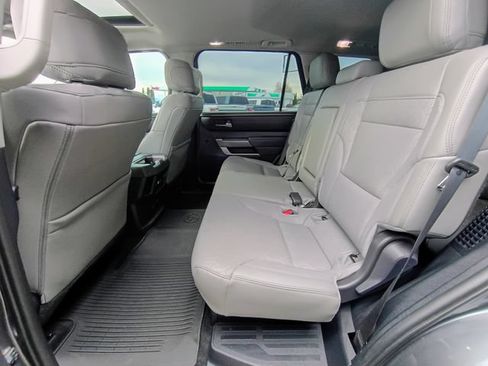 Used 2024 Toyota Sequoia SR5 w/ SR5 Premium Package AWD/4WD image 28