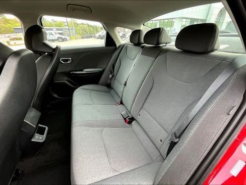 Used 2025 Kia K4 FWD image 19
