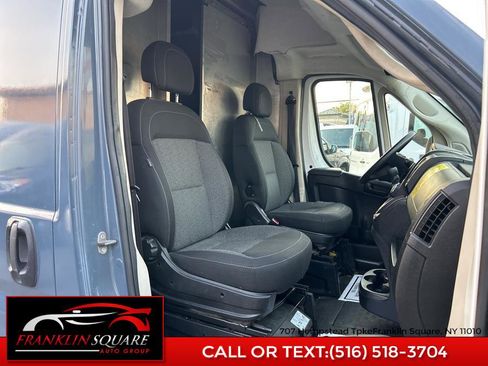 Used 2018 RAM ProMaster 2500 image 23