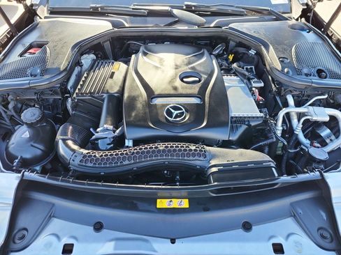 Used 2017 Mercedes-Benz E 300 4MATIC w/ Premium 1 Package image 15