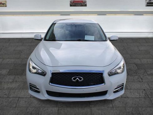 Used 2016 INFINITI Q50 3.0t Premium w/ Driver Assistance Package RWD image 3