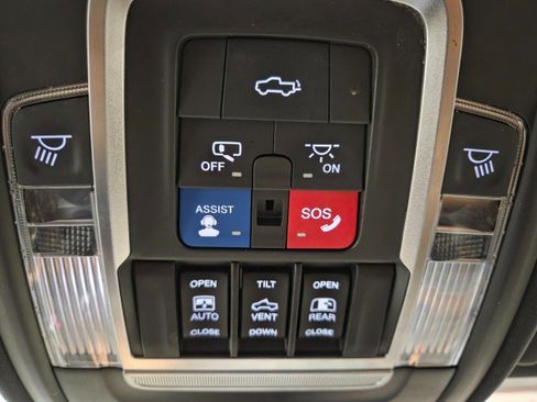 Used 2021 RAM 3500 Limited image 66