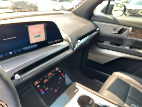 Used 2026 Cadillac Vistiq Sport w/ LPO, Floor Liner Package AWD/4WD image 24