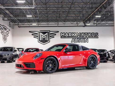Used 2022 Porsche 911 AWD/4WD image 1