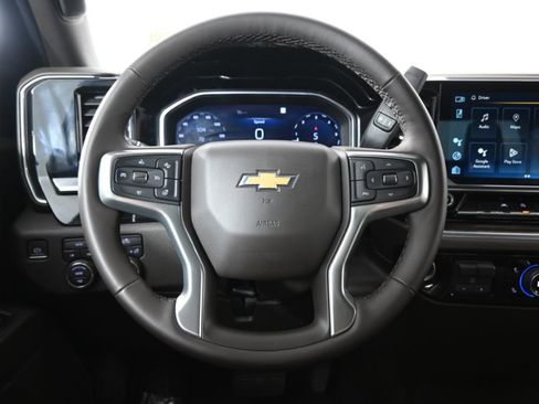 Used 2022 Chevrolet Silverado 1500 LT image 33