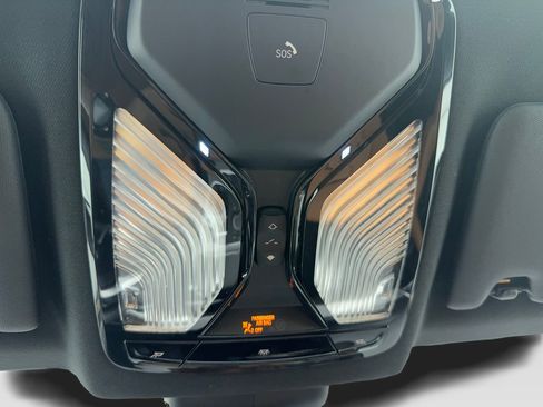 Used 2025 BMW 230i xDrive Coupe image 35