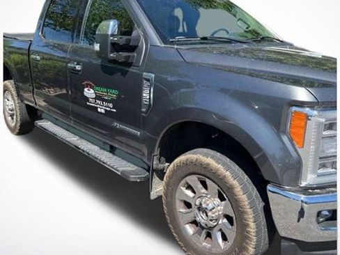 Used 2019 Ford F350 Lariat w/ Lariat Ultimate Package AWD/4WD image 8